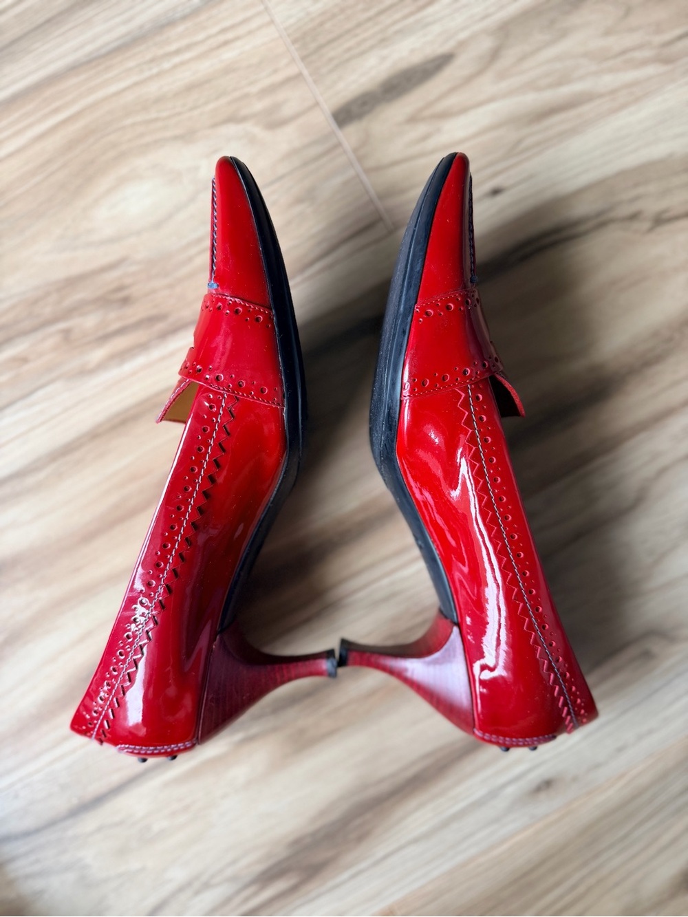 Tod's Red Patent Leather Pointed Penny Loafers w/ Kitten Heal S- 38 1/2 - 8 1/2 - Picture 5 of 11